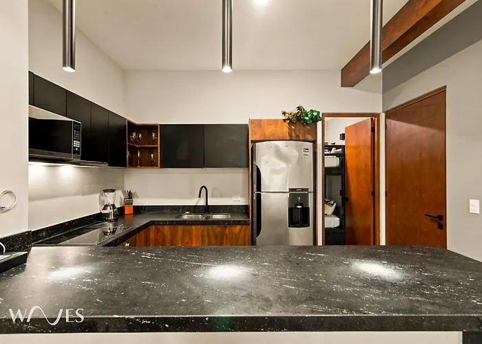 Pv Premium Residences By Waves *